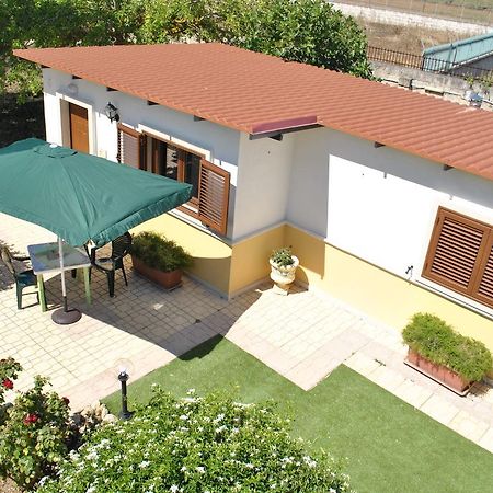 B&B Ginevra Pulsano Buitenkant foto