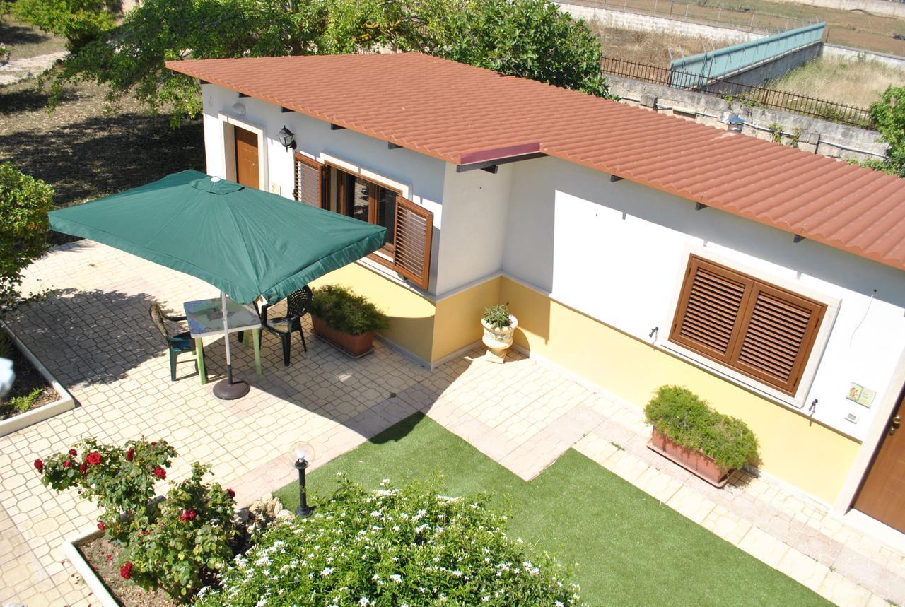 B&B Ginevra Pulsano Buitenkant foto