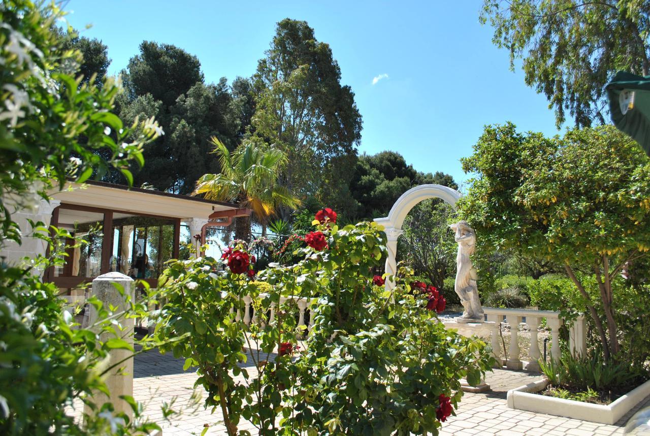 B&B Ginevra Pulsano Buitenkant foto