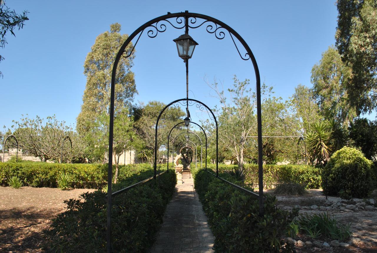 B&B Ginevra Pulsano Buitenkant foto
